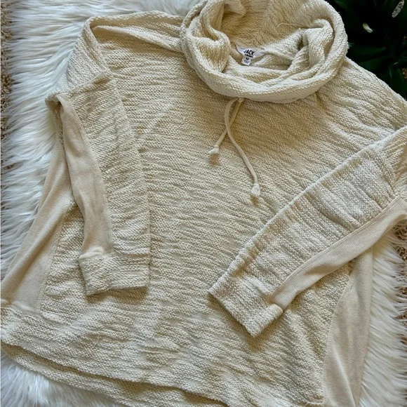 Jack by BB Dakota Textured Pullover - Picture 8 of 8